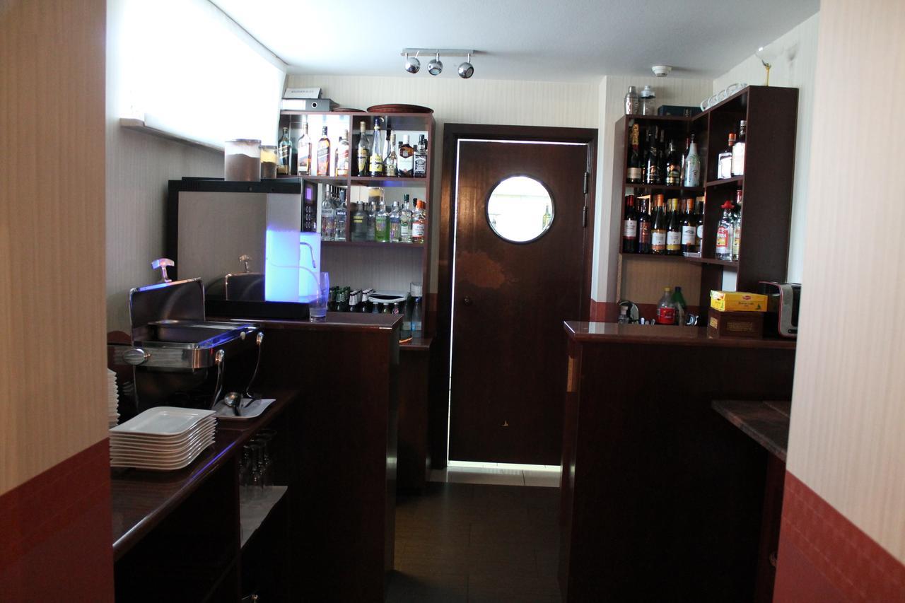 Hotel Linder Malnia Ngoại thất bức ảnh