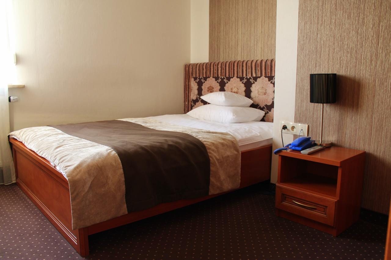 Hotel Linder Malnia Ngoại thất bức ảnh