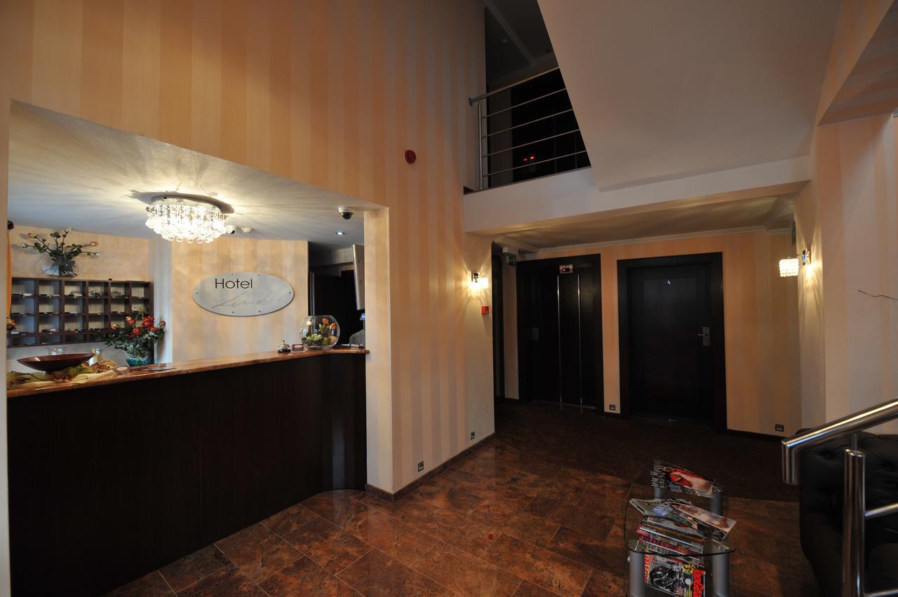 Hotel Linder Malnia Ngoại thất bức ảnh